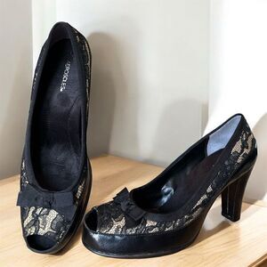 Aerosoles Women's Black Lace Peep Bow Toe Retro Pumps Size 10 3" Heel Pumps